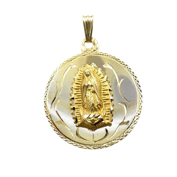 Vintage Estate 14K Yellow Gold Virgin Mary Religious Charm Pendant 1.25 3.3g